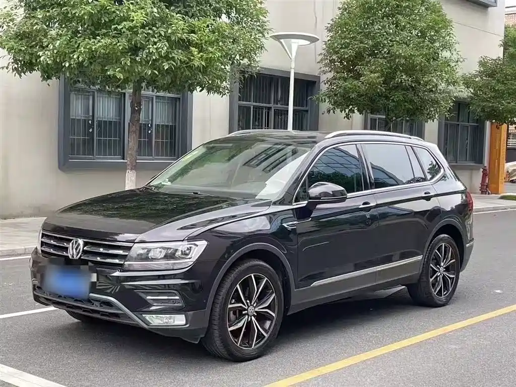 Tiguan L 2019 рестайлинговый 330TSI с автоматическим приводом на два колеса smart luxury edition Country VI
