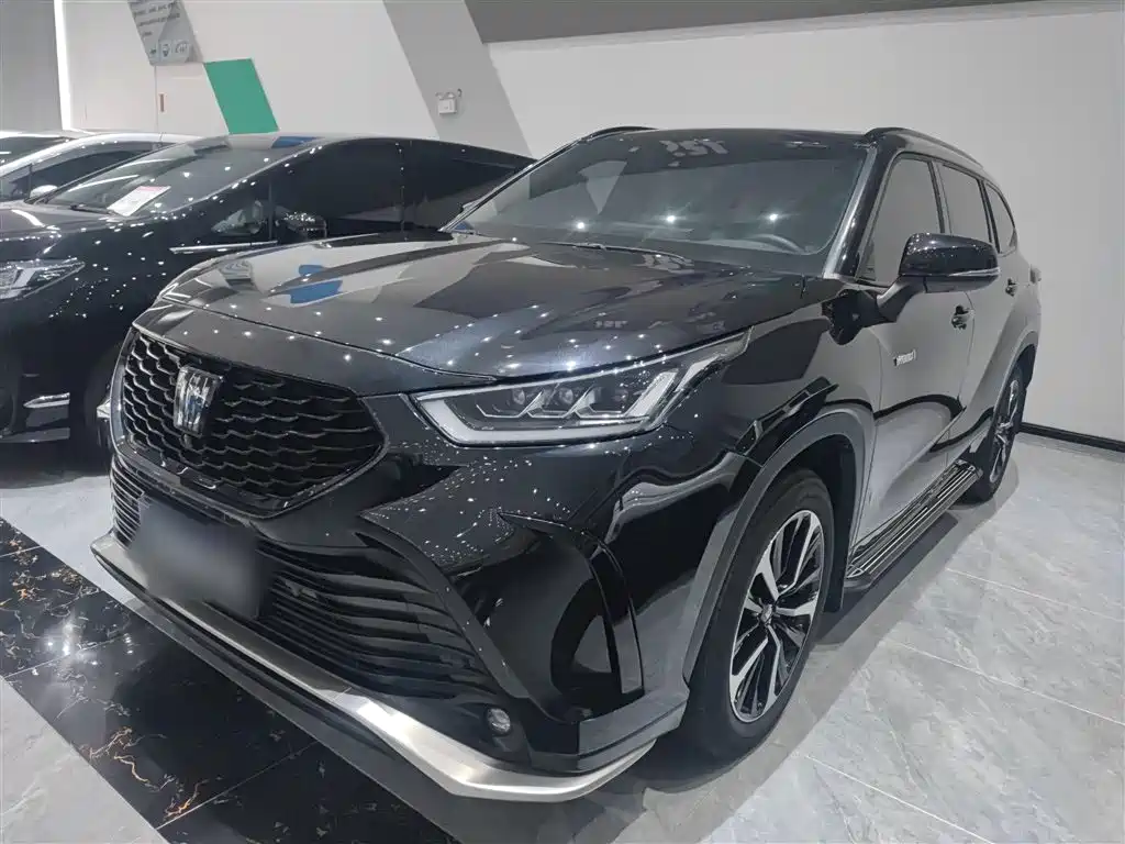 Crown Land Release 2021 2.5L HEV 4WD Premium