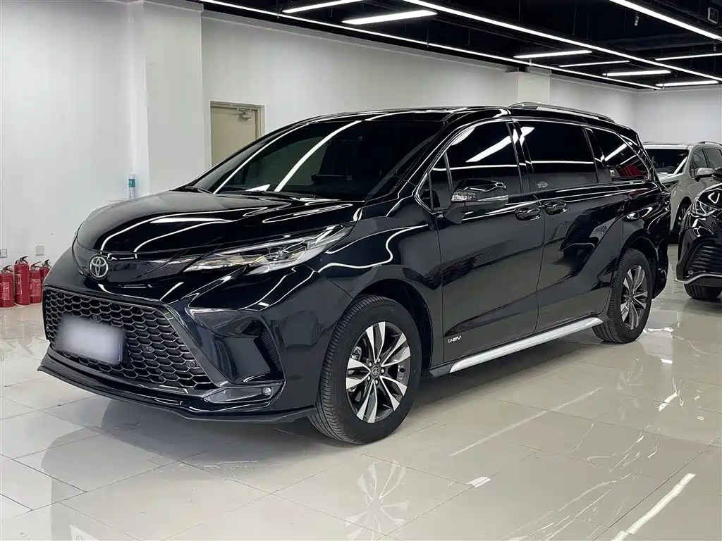 Grevia 2024 2,5-литровая гибридная версия Premium PLUS с полным приводом