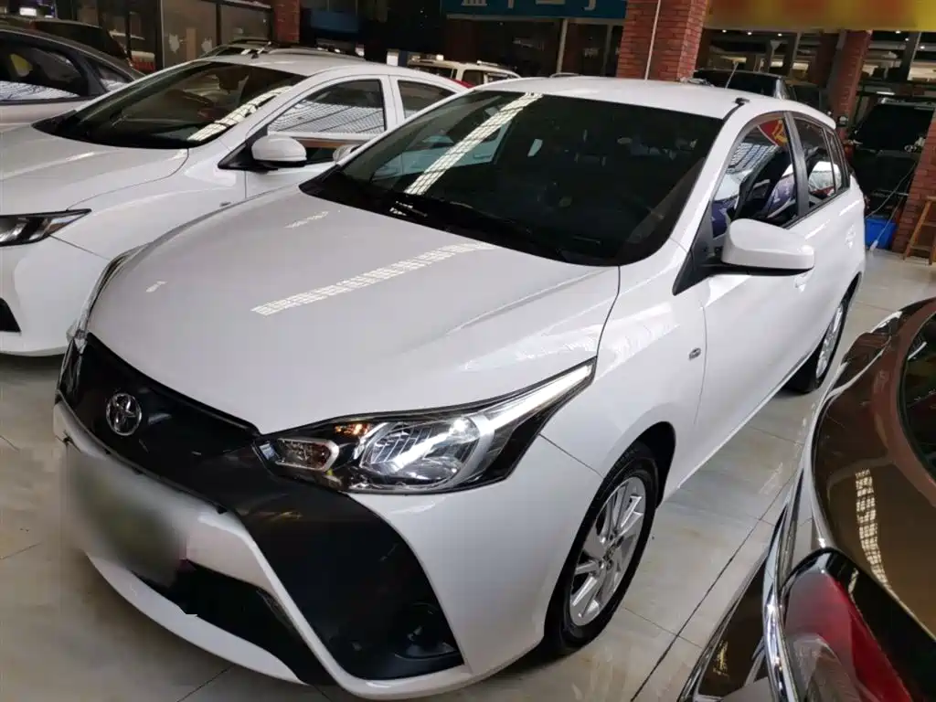 YARiS L Zephyr 2020 1.5L CVT Leader