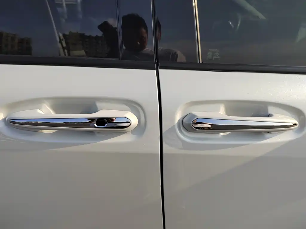 Фото машины 23