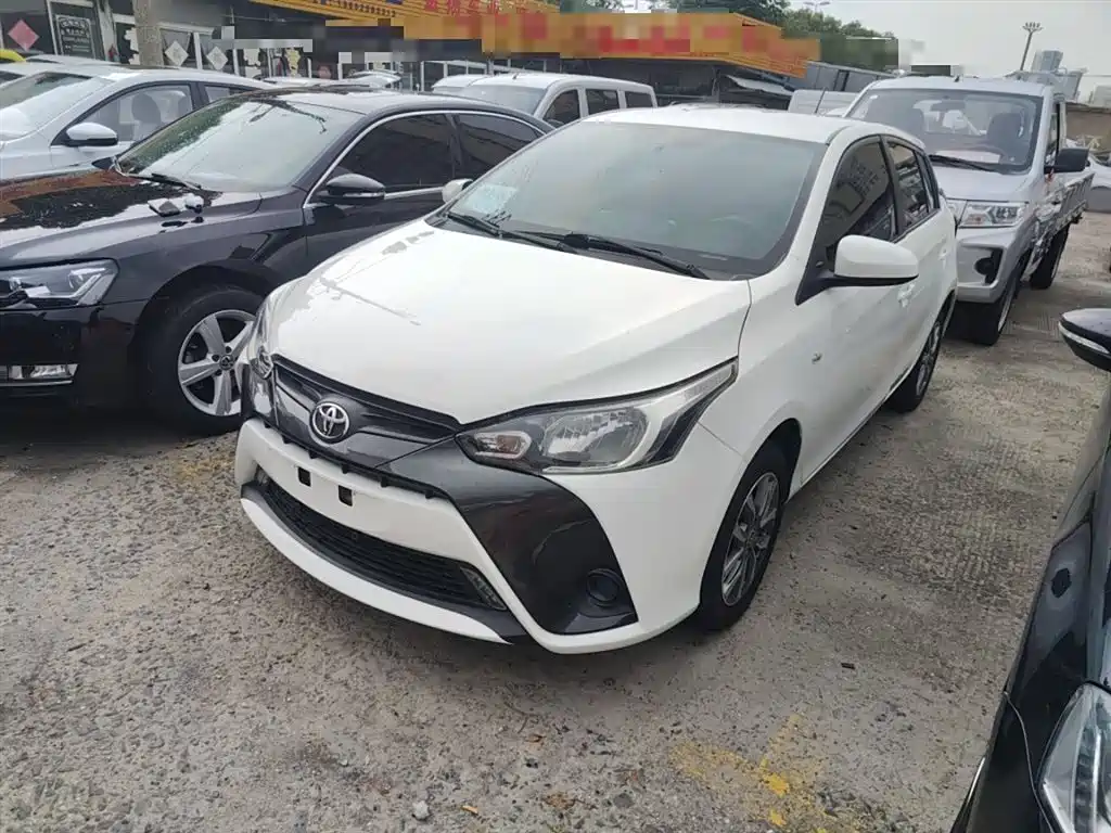 YARiS L Zhixuan 2021 1.5L CVT Leading Version