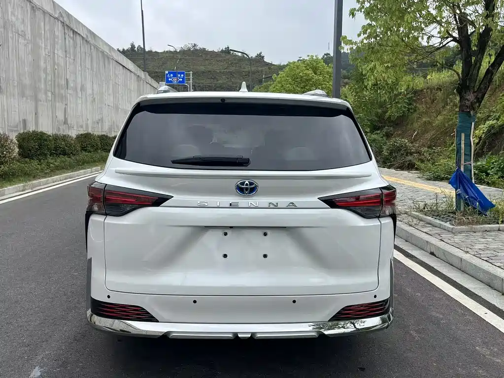 Фото машины 10