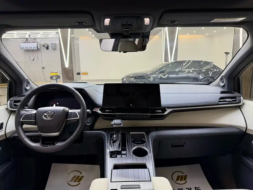 Фото машины 10