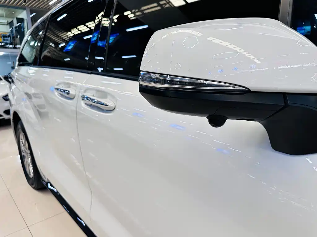 Фото машины 18