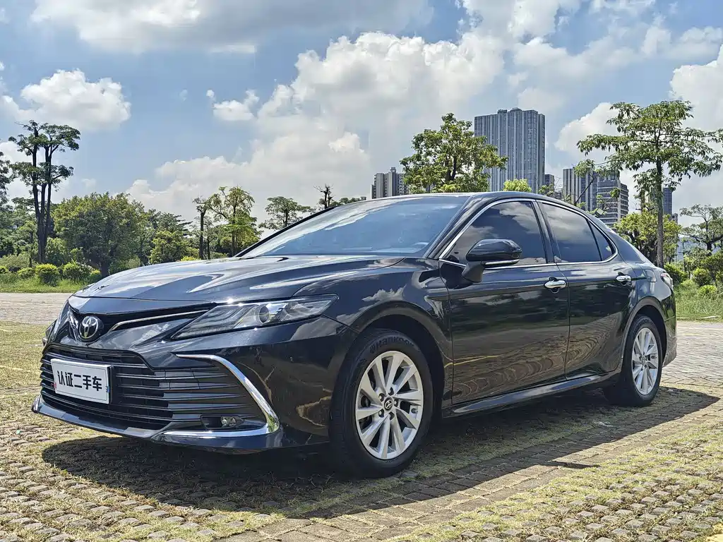 Camry 2021 2.0G Deluxe