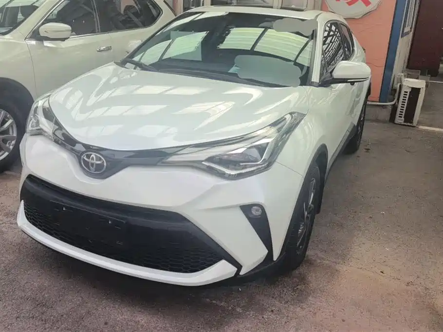 Toyota C-HR 2021 2.0L Luxury Edition