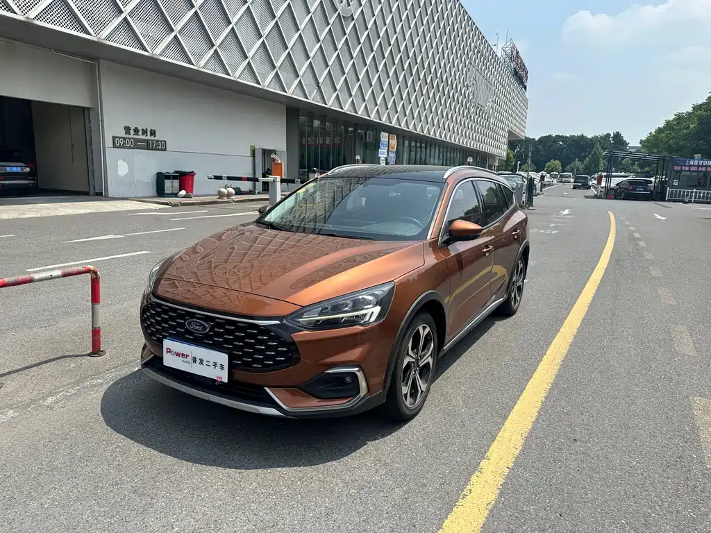 Охотничья версия Fox 2021 EcoBoost 180 автоматический охотничий тип tide