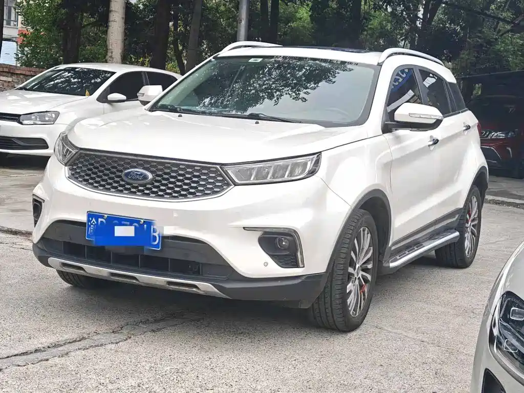 Collision 2019 EcoBoost 145 CVT Platinum Link National VI