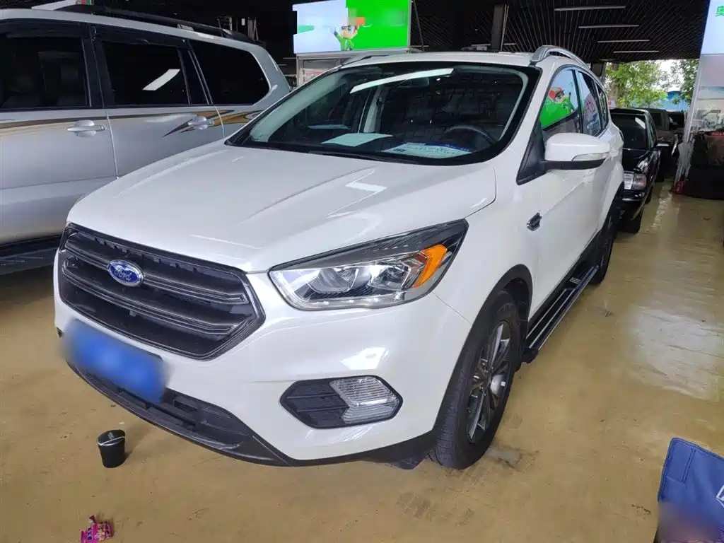 Wing Tiger 2019 EcoBoost 180 two-wheel drive platinum airfoil country VI