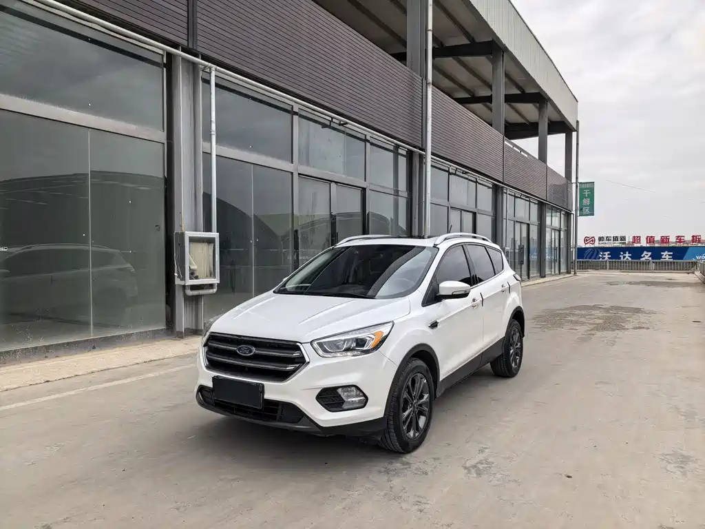 Wing Tiger 2019 EcoBoost 180 two-wheel drive platinum airfoil country VI