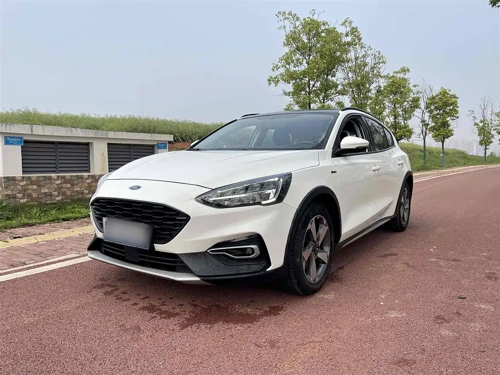 Fox Active 2021 EcoBoost 180 automatic Tide Type