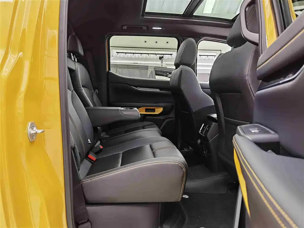 Фото машины 18