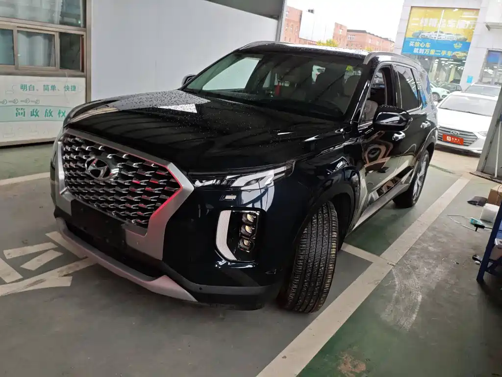 Paristi 2021 3,5-литровый автоматический полноприводный GLS