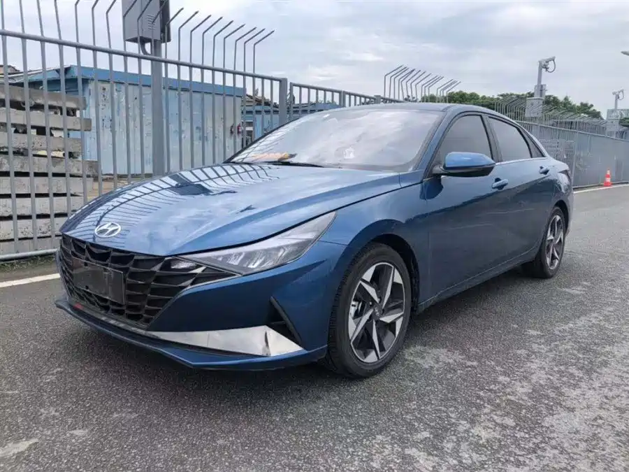 Elantra 2021 1.5L CVT GLS Leader