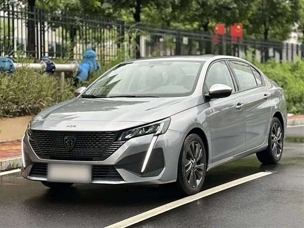 Peugeot 408 2022 model 1.6T aggressive version