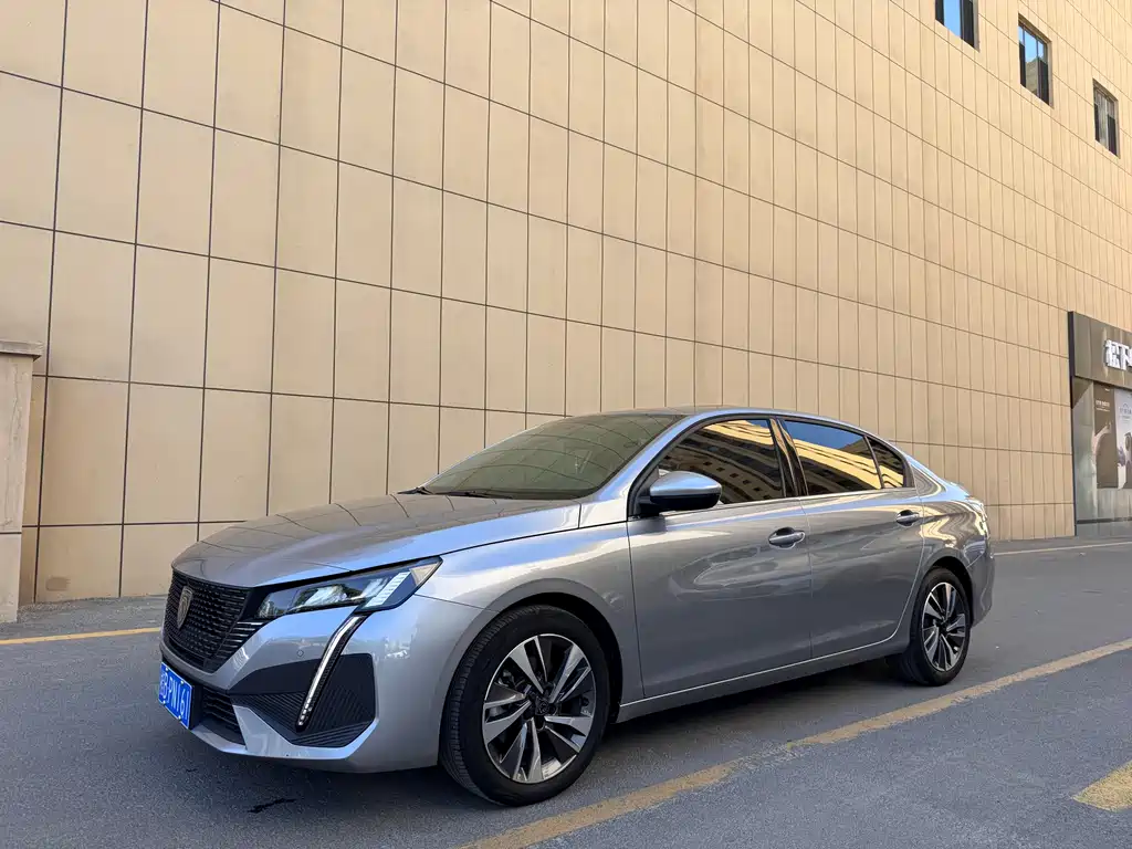 Peugeot 408 2022 1.6T chasing version