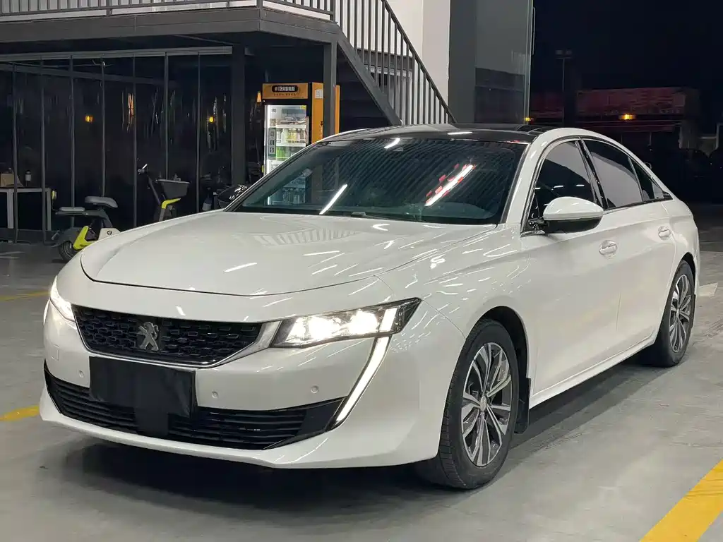 Peugeot 508 2021 model 508L 400THP PureTech driving Control version