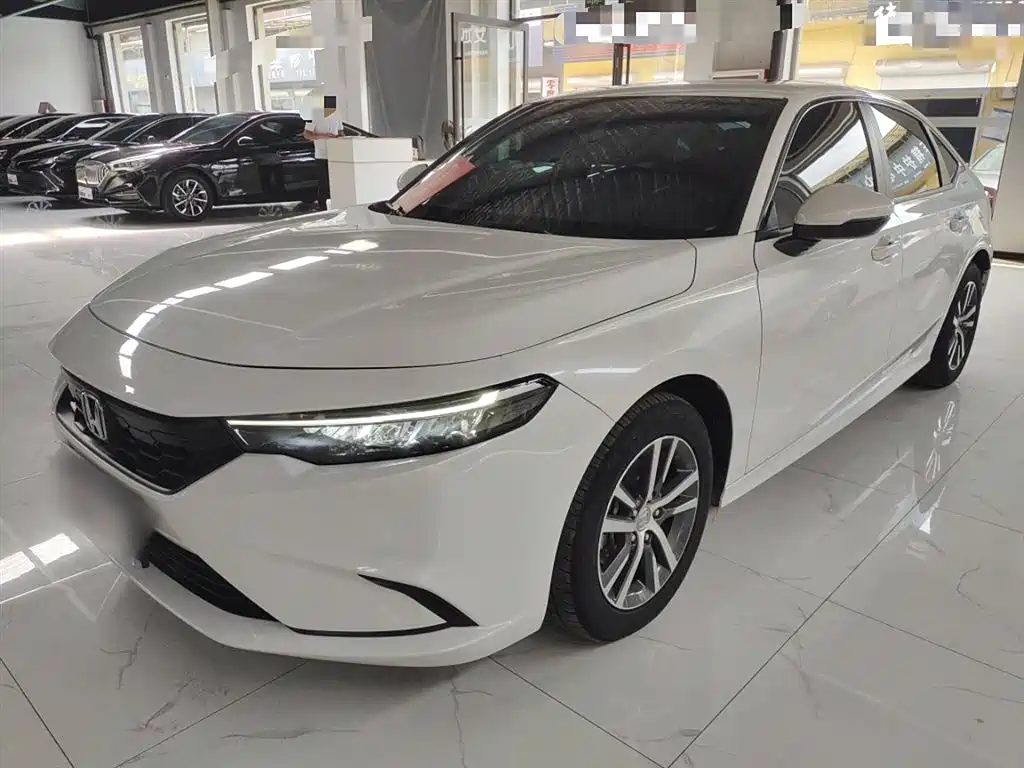 Model 2023 240TURBO CVT Leader