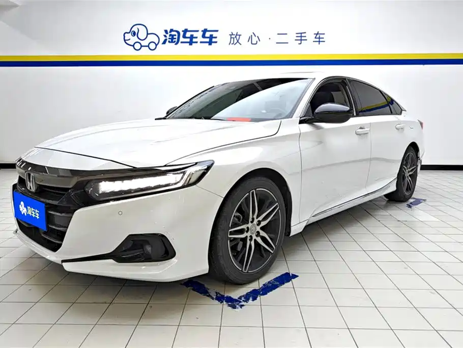 Accord 2022 260TURBO Phantom Night - Premium Edition