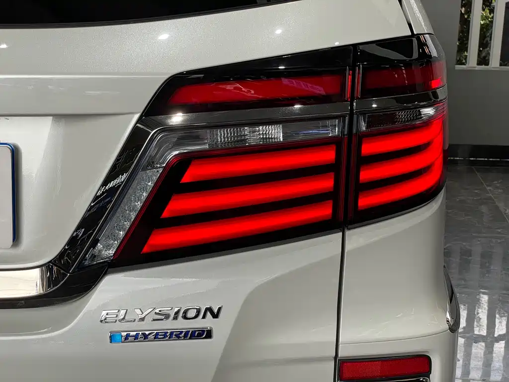 Фото машины 24