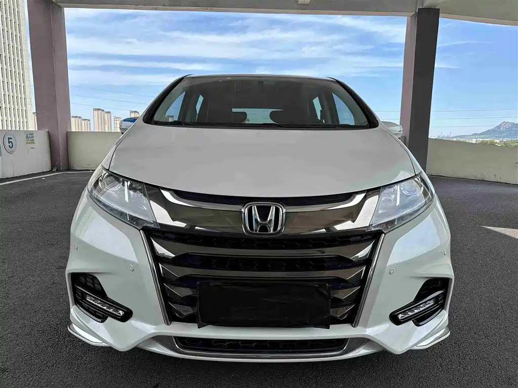 Odyssey 2019 2.0L Razor-Comfort Edition