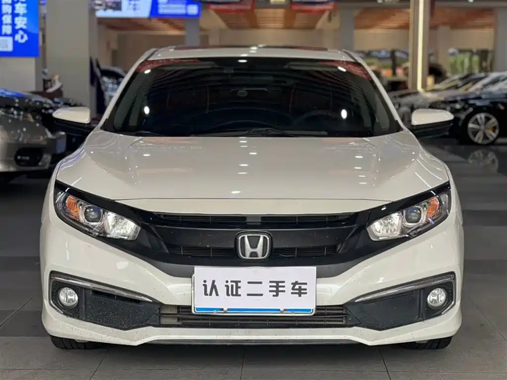 Civic 2019 220TURBO CVT Power Edition National VI