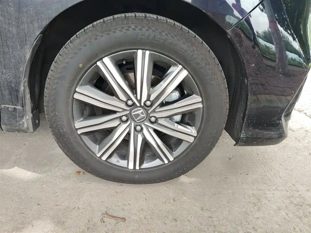 Фото машины 30