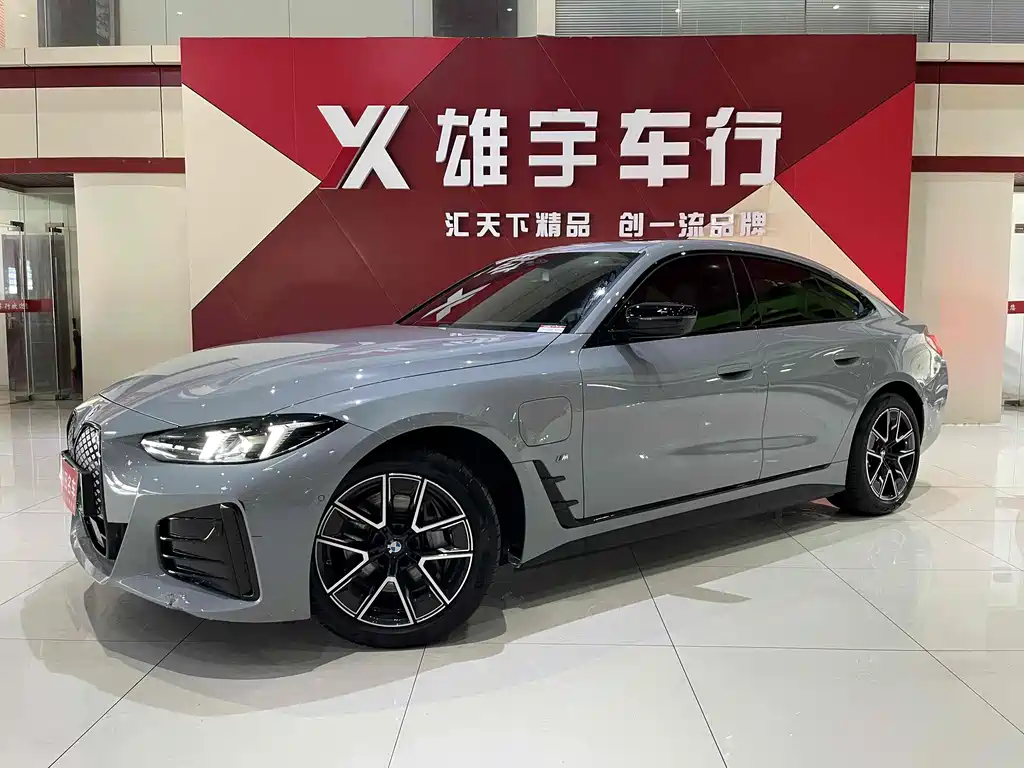 BMW i4 2025 eDrive40