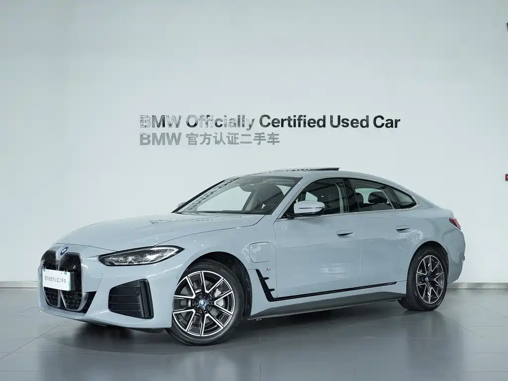BMW i4 2023 eDrive35