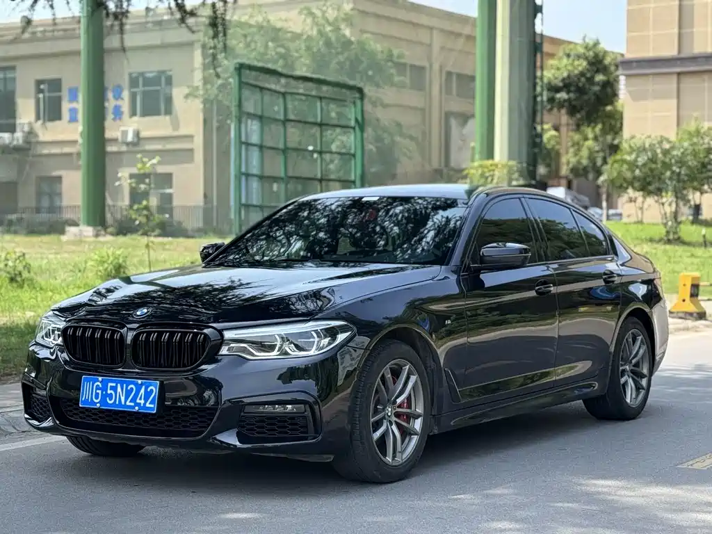BMW 5 Series imported 2019 525i M sports suit