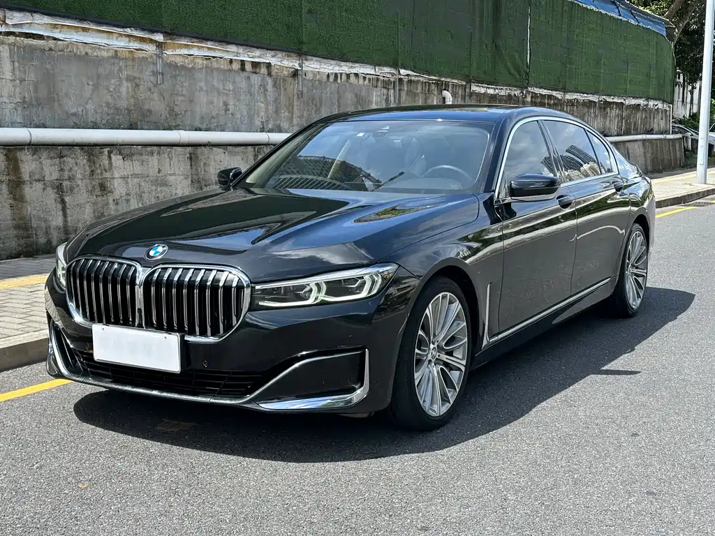BMW 7 Series 2021 740Li Leader Luxury Package