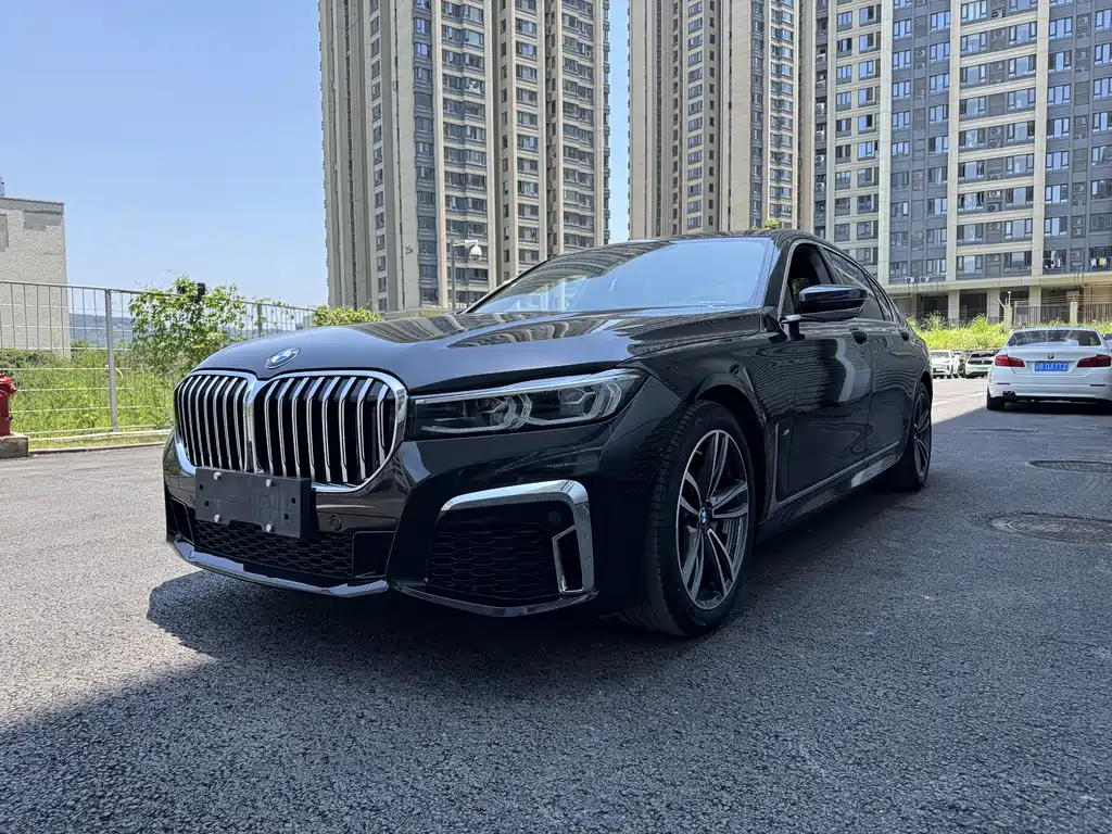 BMW 7 Series 2021 730Li M Sport Package