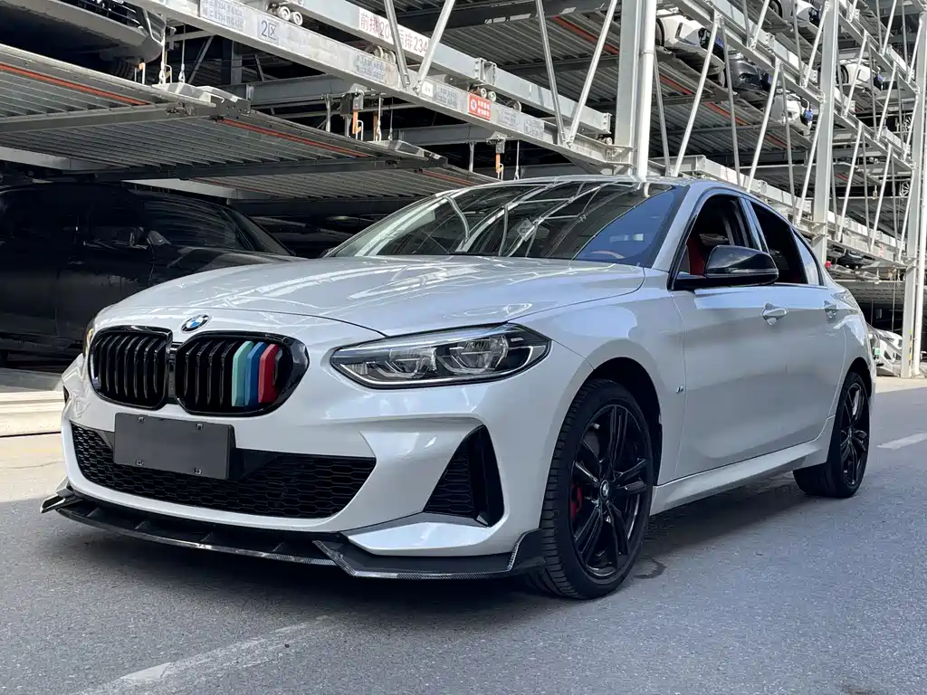 BMW 1 Series 2022 125i M Sports Yao Ye Edition