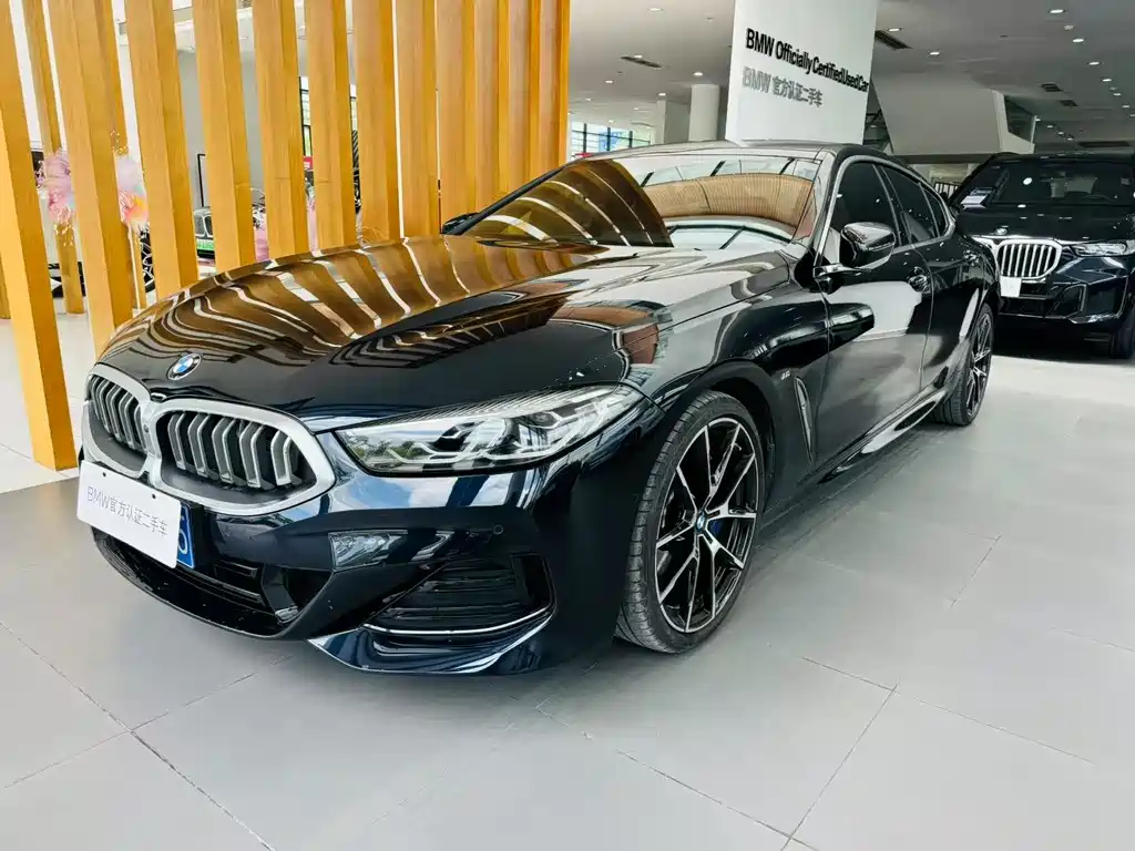 BMW 8 Series 2022 840i 4-Door Coupe M Sport Package