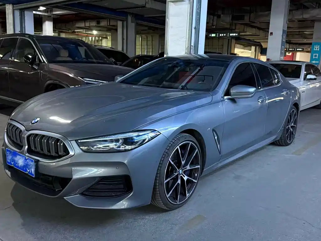BMW 8 Series 2022 840i xDrive 4-Door Coupe M Sport Package