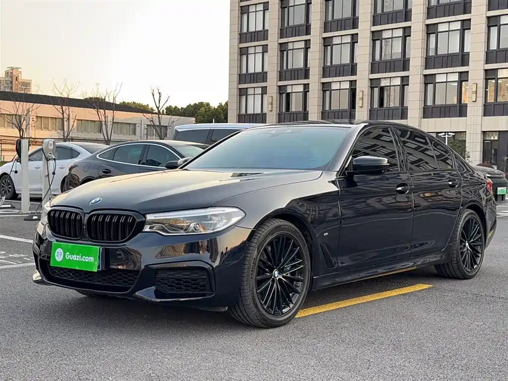 BMW 5 Series imported 2020 530i fashion version M sports suit