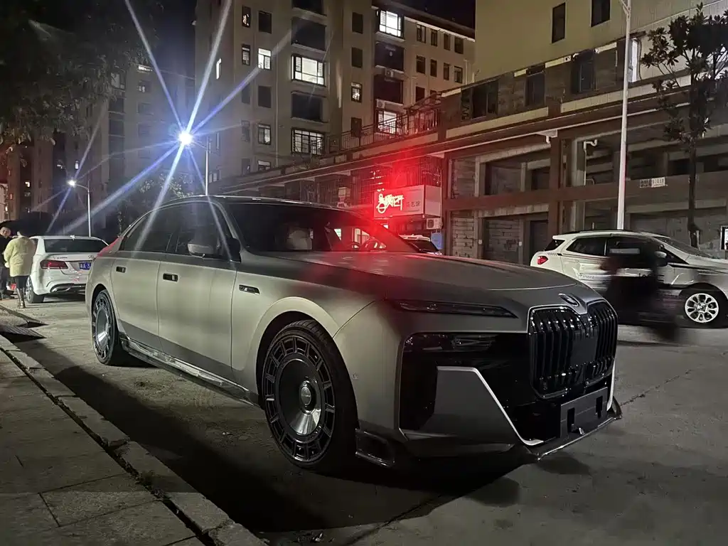 Фото машины