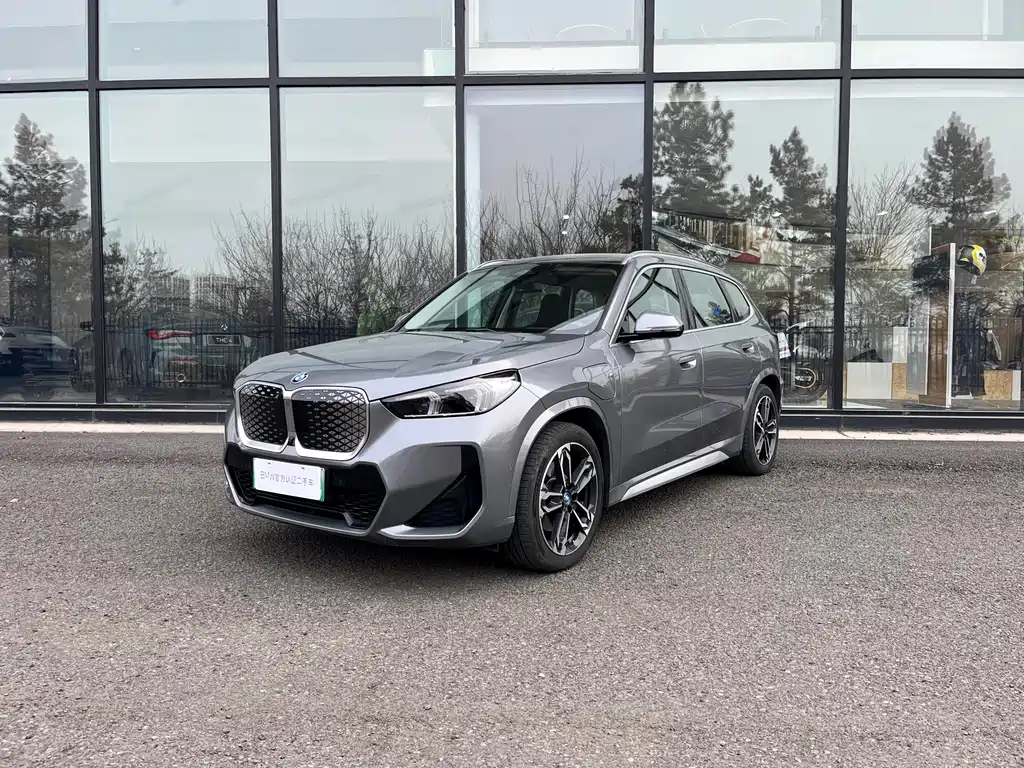 BMW iX1 2023 xDrive30L M Sport Package
