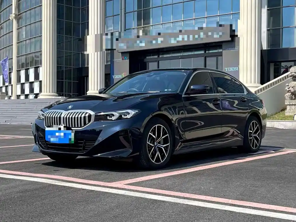 BMW i3 2022 eDrive 35 L