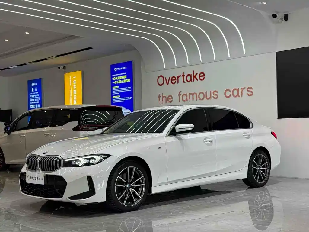 BMW 3 Series 2024 320Li M sports suit