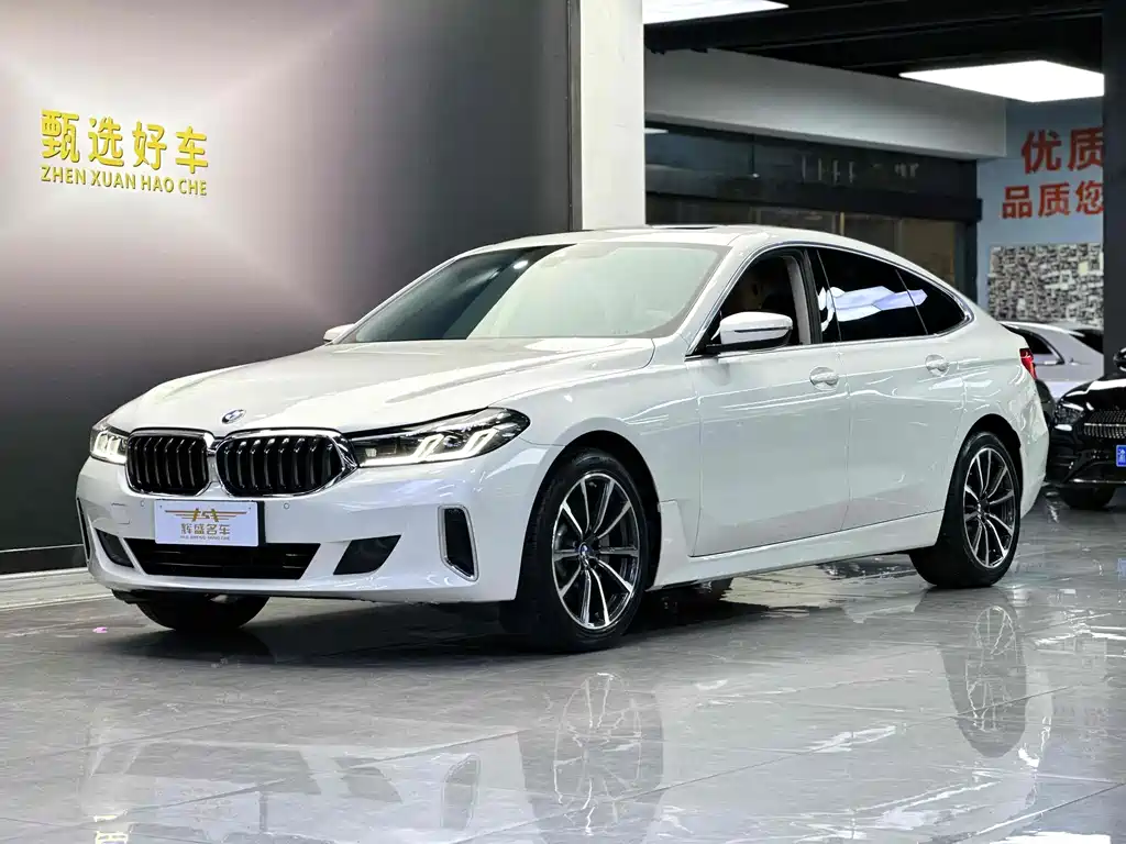 BMW 6 Series GT 2021 630i Luxury Design Package