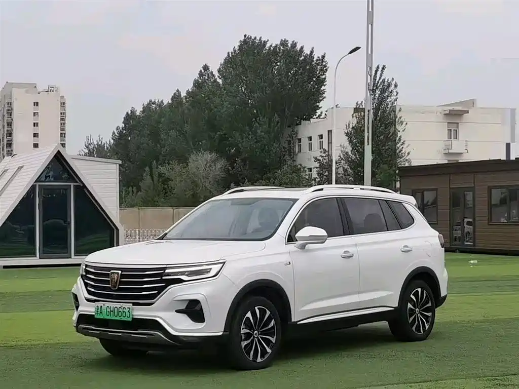 Roewe RX5 eMAX 2020 мощностью 500 л.С. Smart Cockpit Extreme Edition