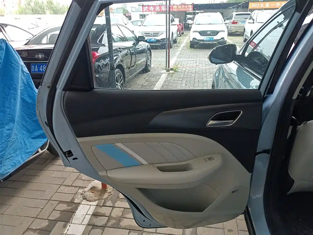 Фото машины 28