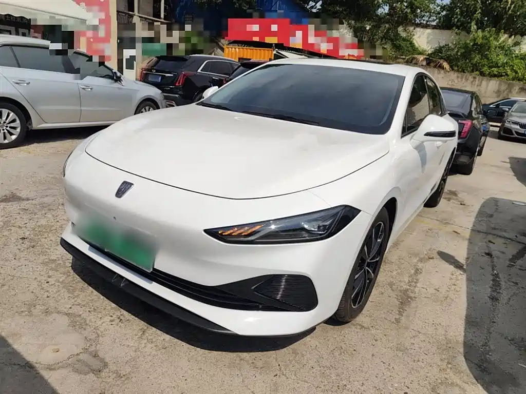 Roewe D7 2025 DMH Чемпион мира на 125 км Отличное издание