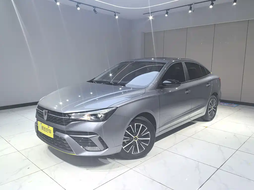 RW i5 2021 1.5L CVT Platinum Edition