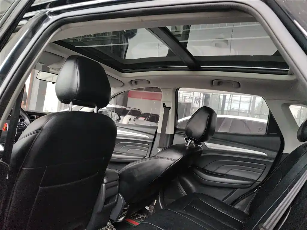 Фото машины 10