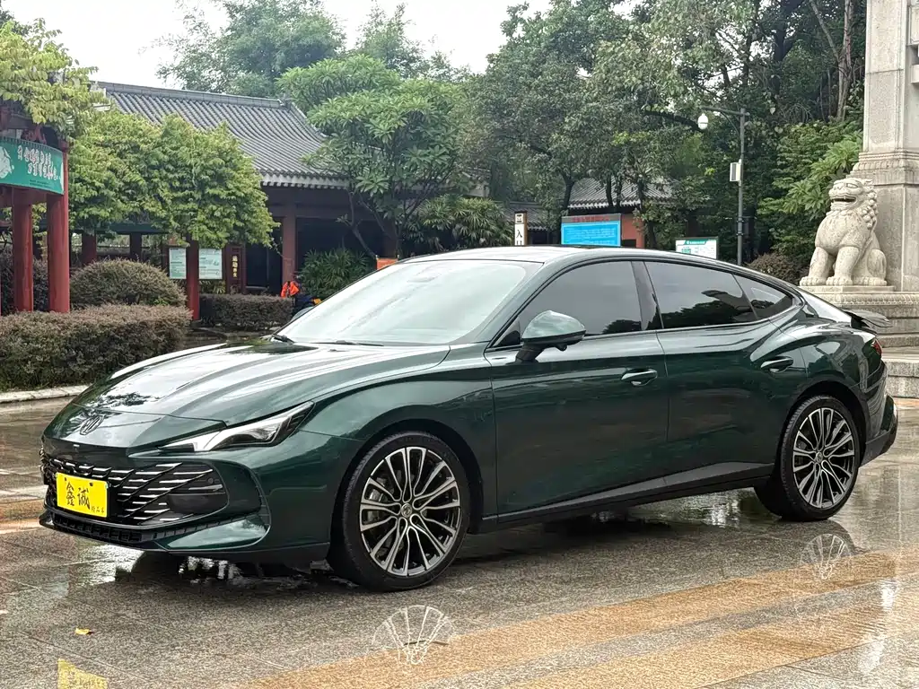 MG7 2023 2.0T automatic Beauty Hunting Luxury Edition