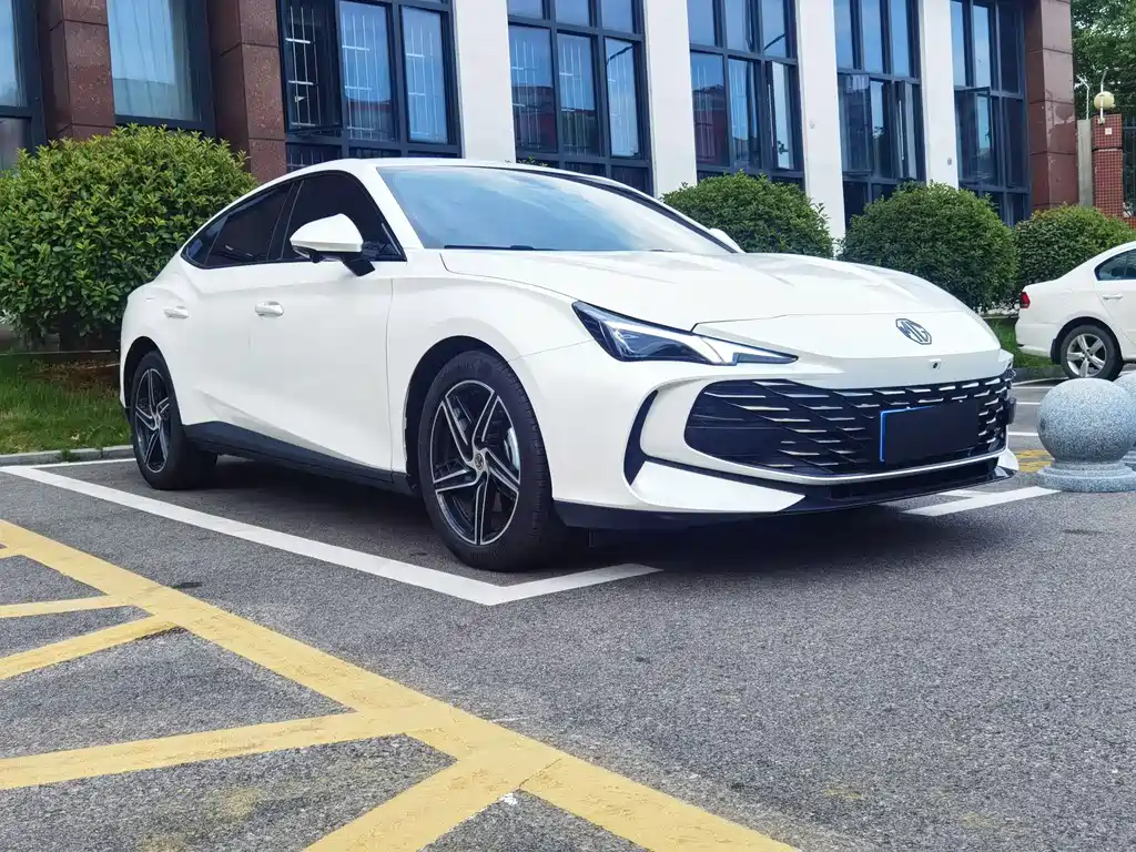 MG7 2023 1.5T DCT Supreme Comfort Edition