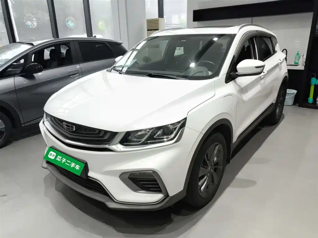 Модель Binyue New Energy 2020 на 1,5 тонны выше